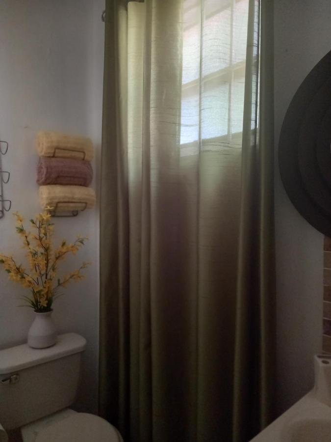 A Taste Of Paradise - Vacation Rentals Close To Us Embassy & Restaurants Nassau Exterior foto