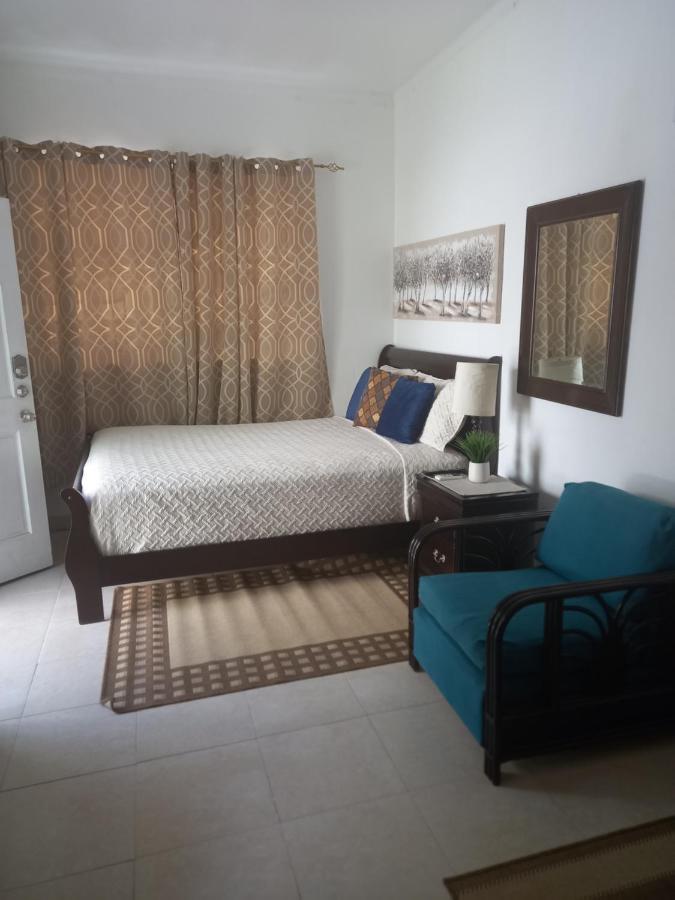 A Taste Of Paradise - Vacation Rentals Close To Us Embassy & Restaurants Nassau Exterior foto